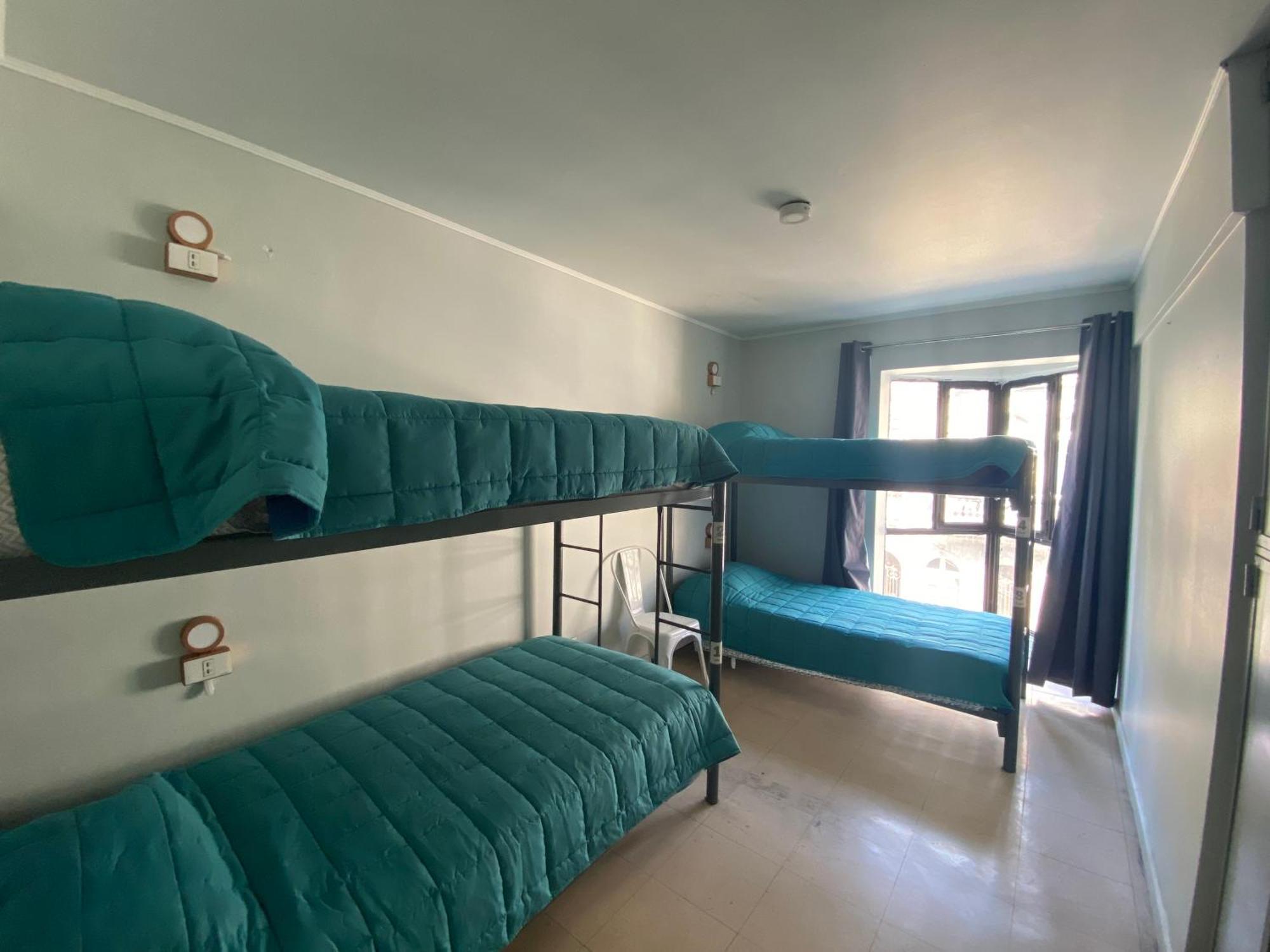 Hostel Cienfuegos ซานติอาโก ภายนอก รูปภาพ