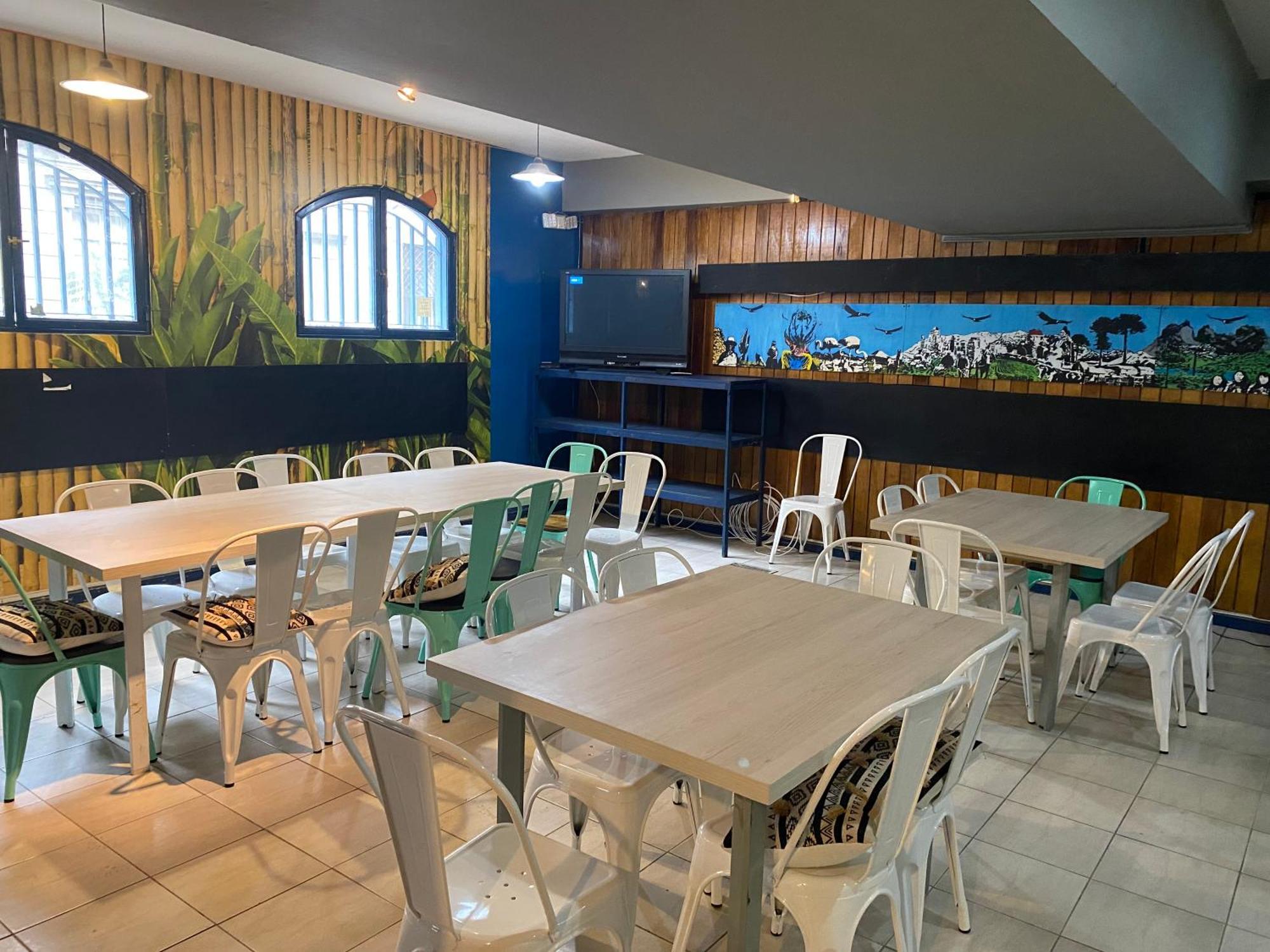 Hostel Cienfuegos ซานติอาโก ภายนอก รูปภาพ